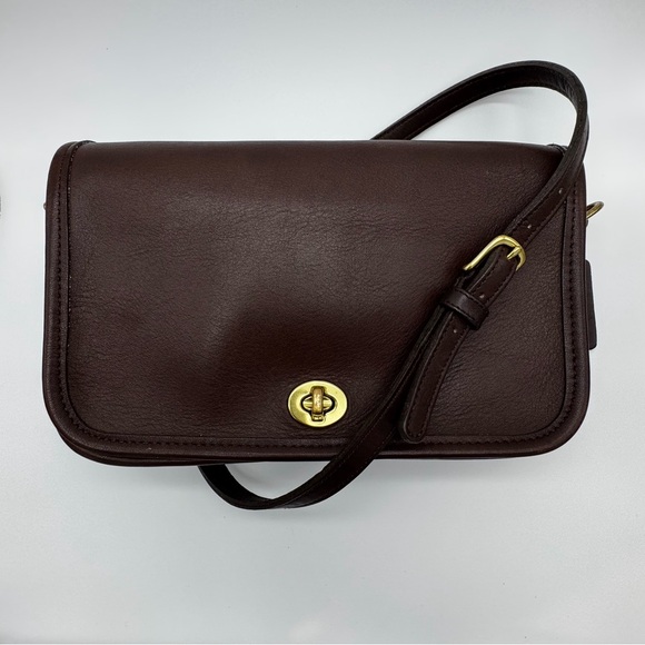 Vintage Coach Penny Pocket Purse 9755 Mahogany
